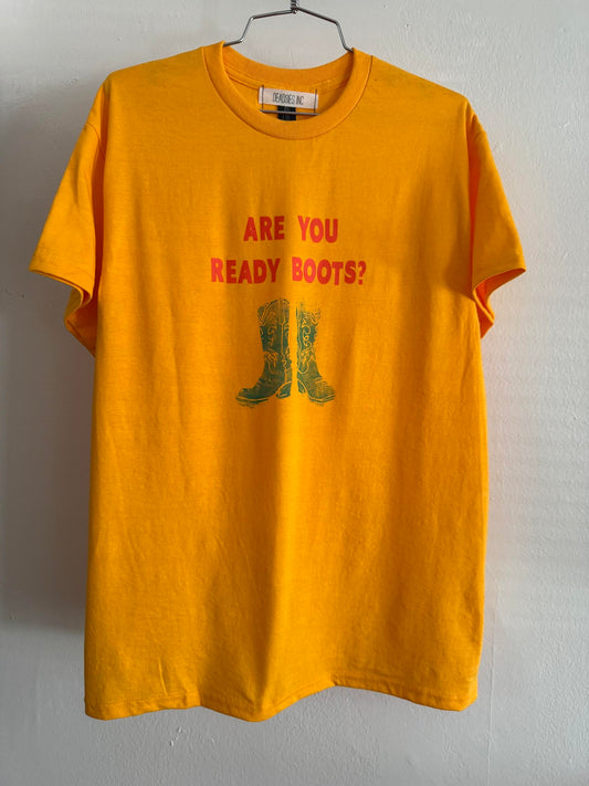 ready boots tee